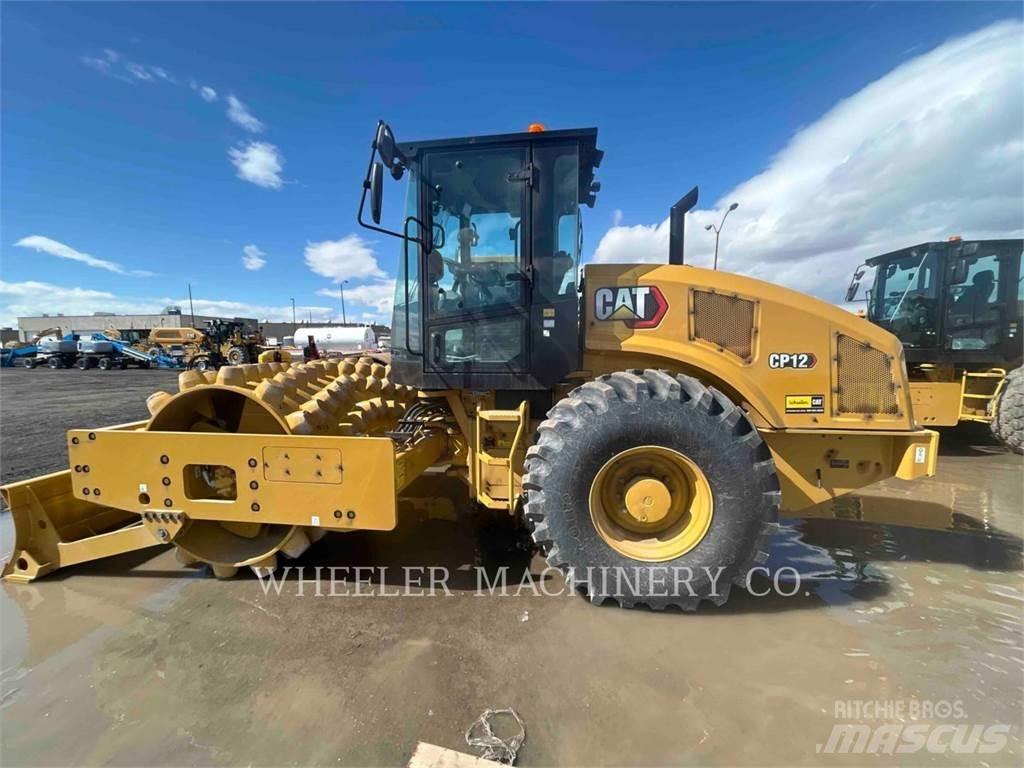 CAT CP12 Cilindros Compactadores monocilíndricos