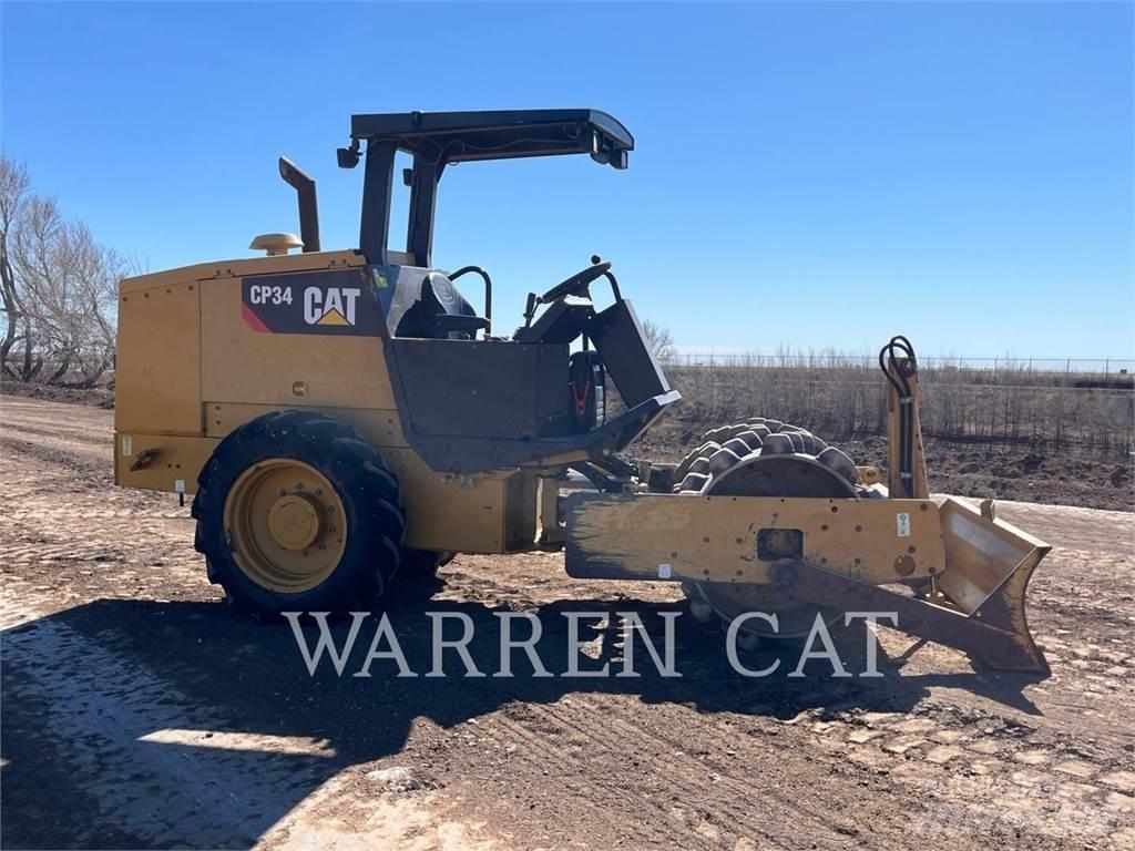 CAT CP34 Pavimentadoras de asfalto
