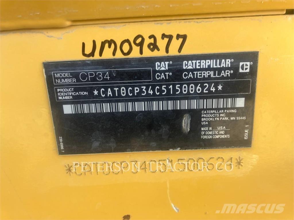 CAT CP34 Pavimentadoras de asfalto