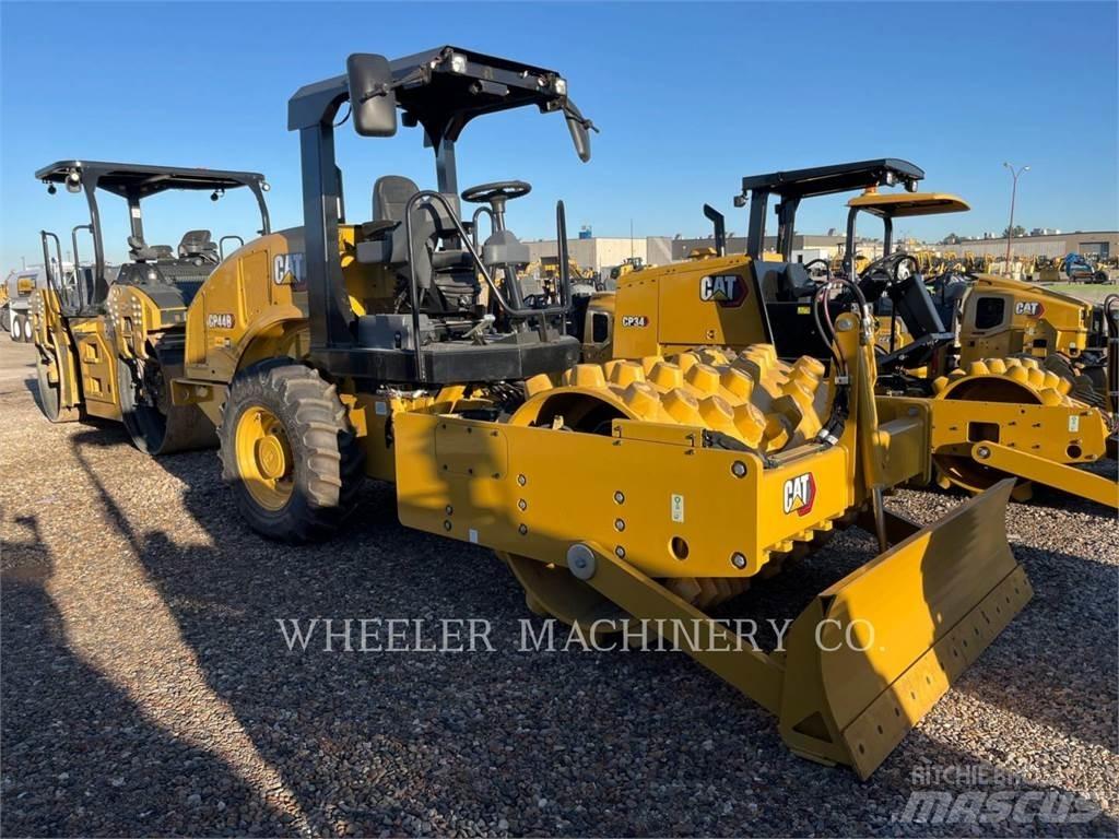 CAT CP44B Cilindros Compactadores monocilíndricos