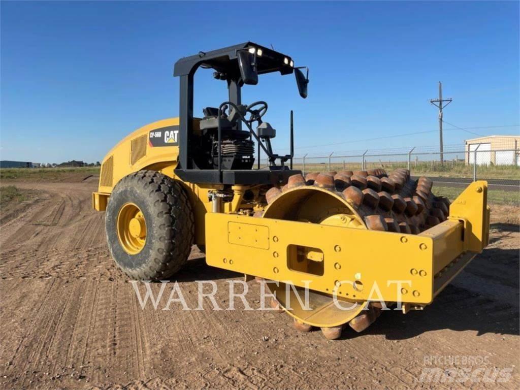 CAT CP56B Pavimentadoras de asfalto