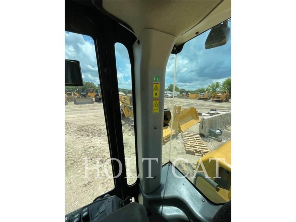 CAT CP56B CAB Cilindros Compactadores monocilíndricos