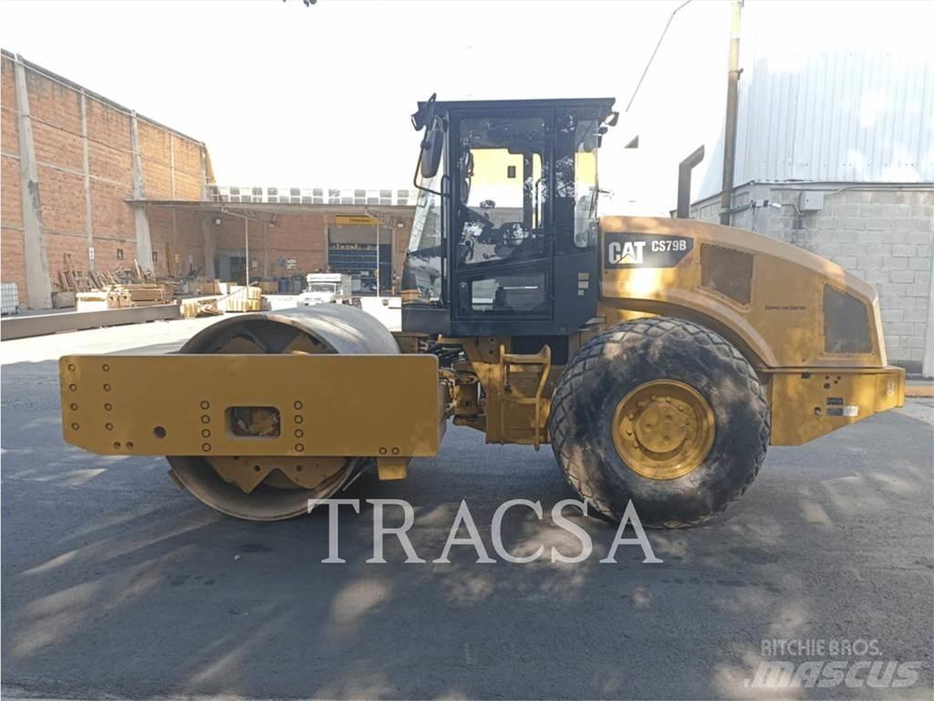 CAT CS 79 B Cilindros Compactadores monocilíndricos