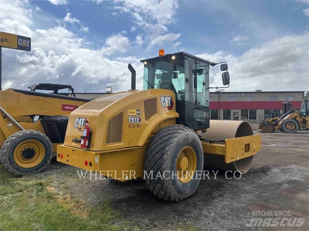 CAT CS12 Cilindros Compactadores monocilíndricos