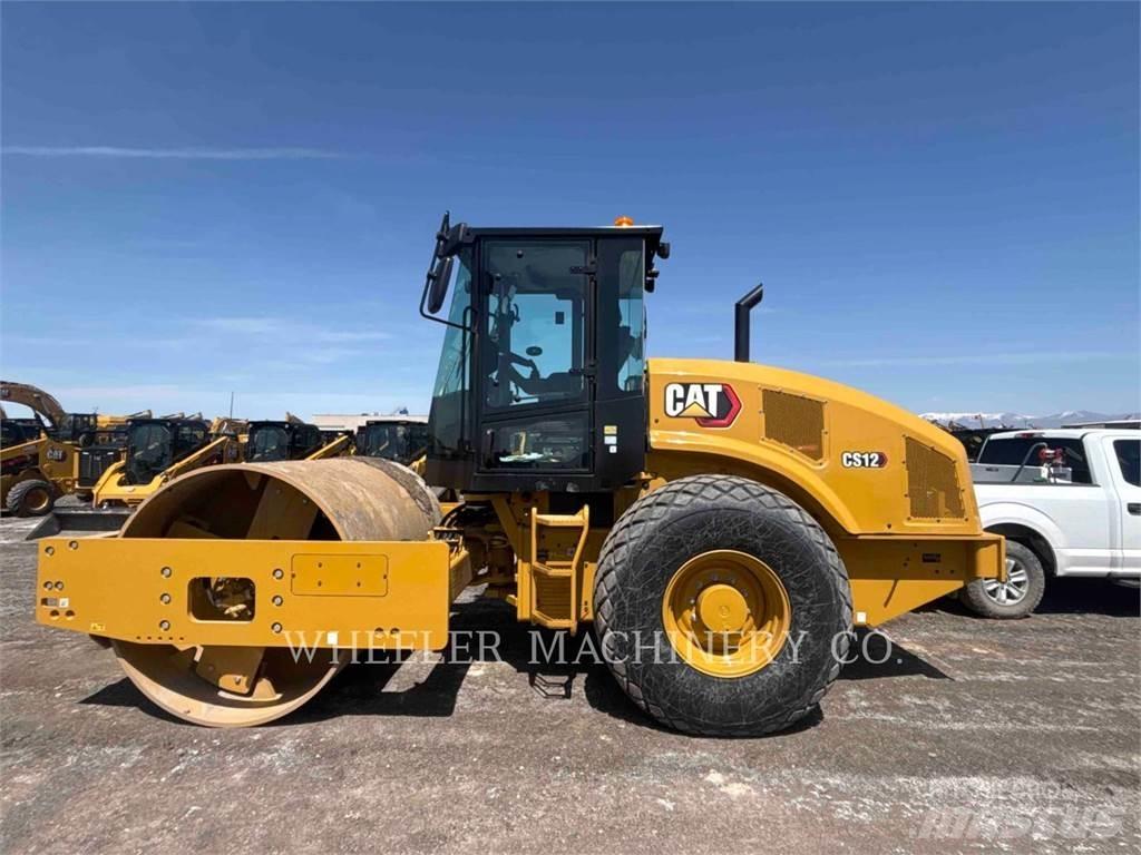 CAT CS12 Cilindros Compactadores monocilíndricos