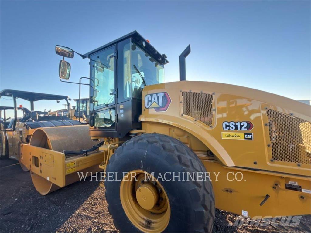 CAT CS12 Cilindros Compactadores monocilíndricos