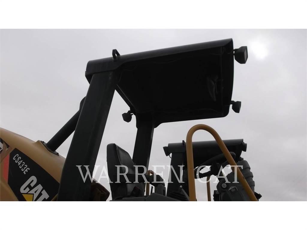 CAT CS433E Pavimentadoras de asfalto