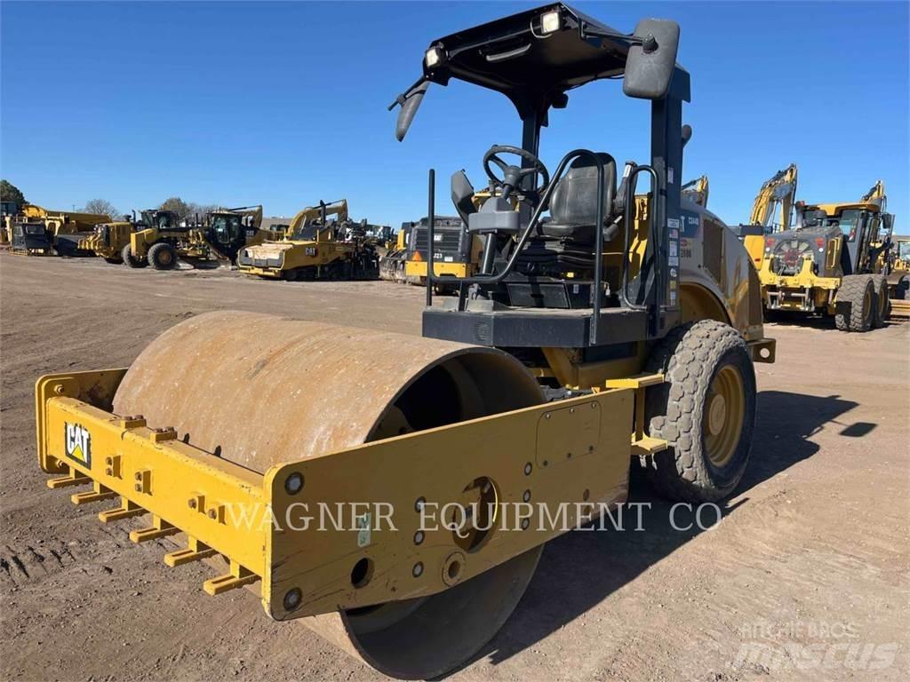 CAT CS44B Compactadores para terra
