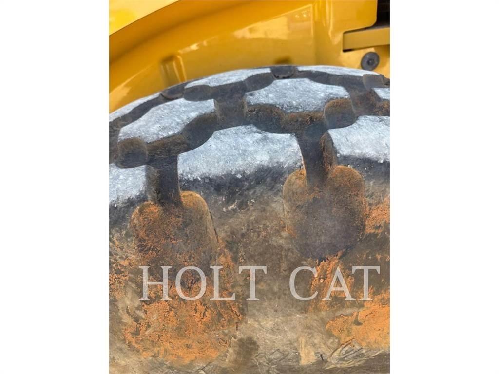 CAT CS64B Cilindros Compactadores monocilíndricos