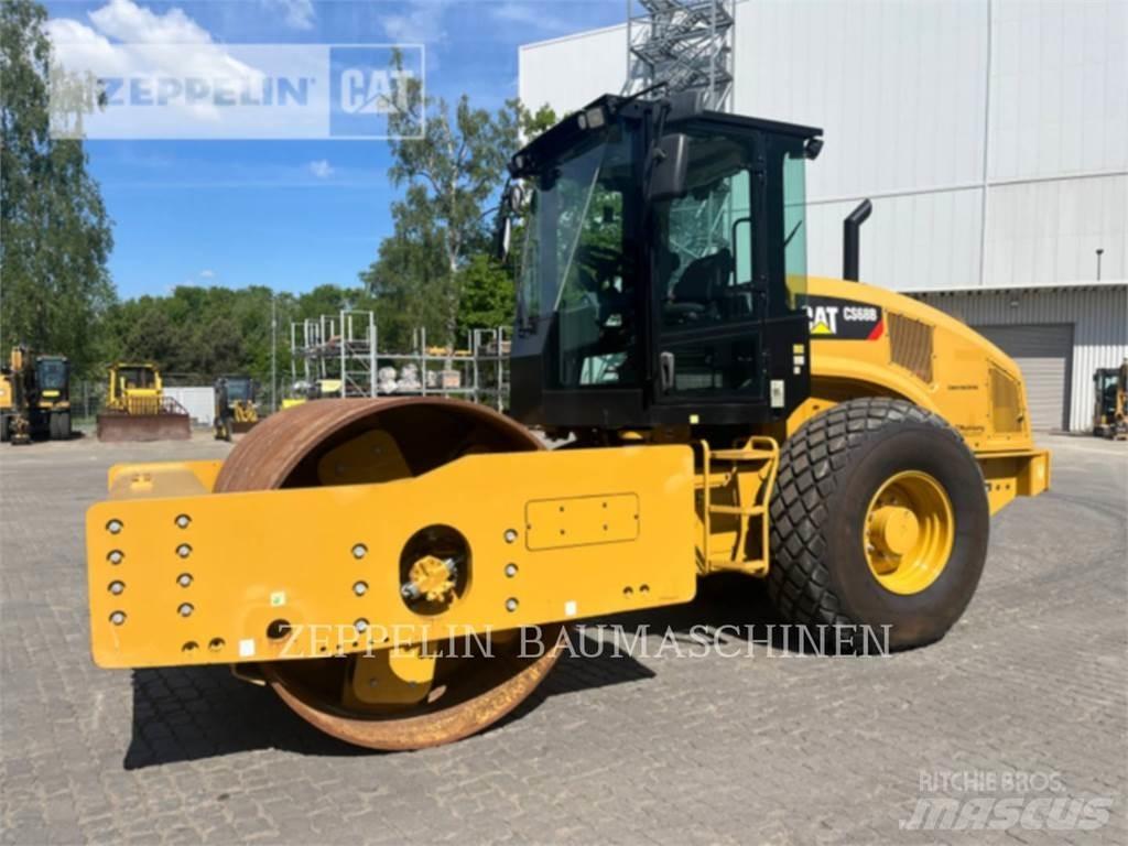 CAT CS68B Compactadores para terra