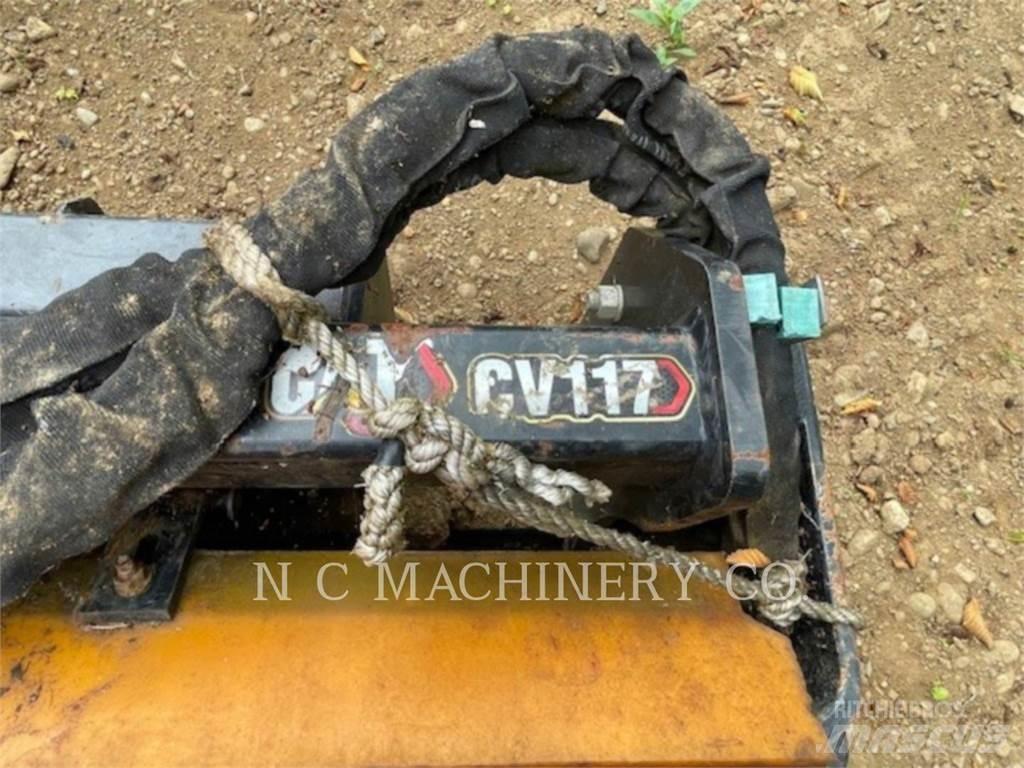 CAT CV117 Carregadoras de direcção deslizante