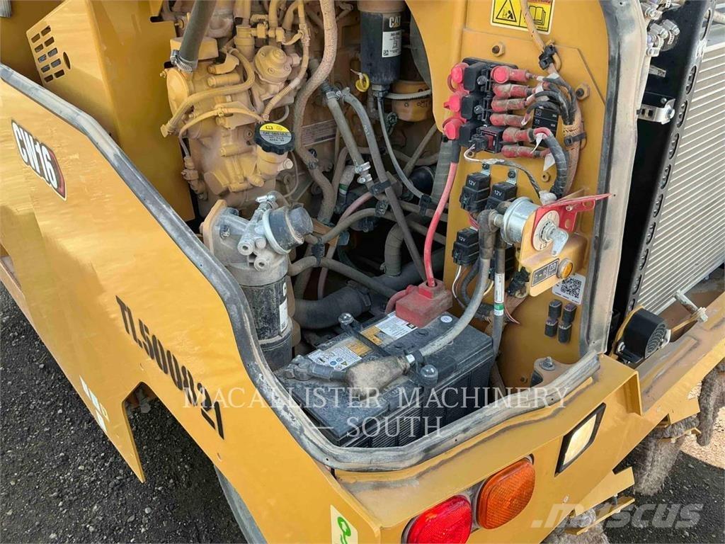 CAT CW16 Cilindros Compactadores de pneus