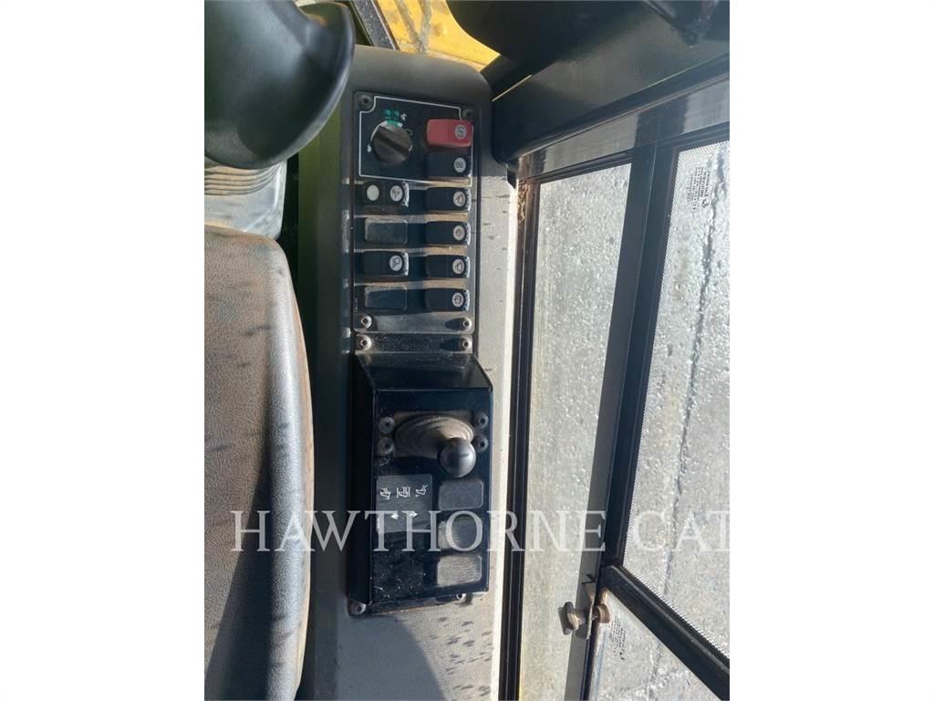 CAT D 6 K XL Dozers - Tratores rastos