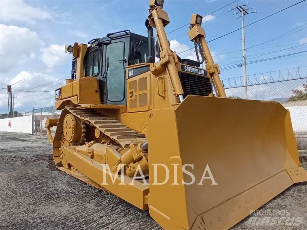 CAT D 6 T Dozers - Tratores rastos