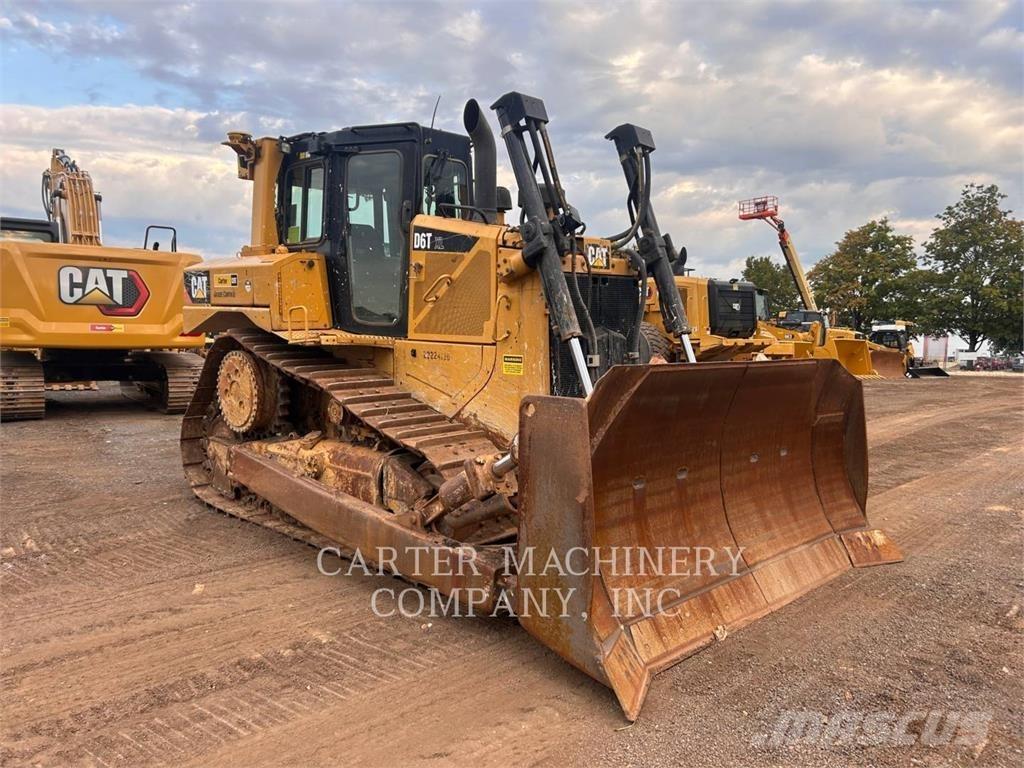 CAT D 6 T Dozers - Tratores rastos