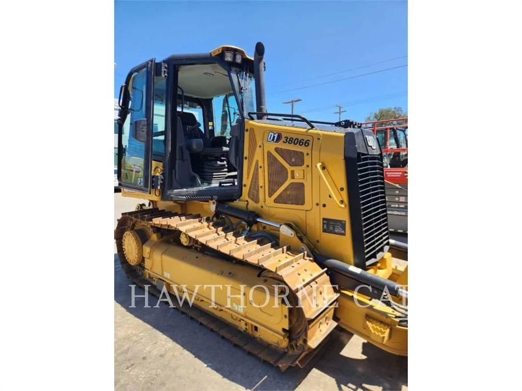 CAT D1 Dozers - Tratores rastos