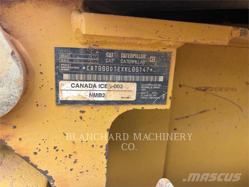 CAT D1 LGP Dozers - Tratores rastos