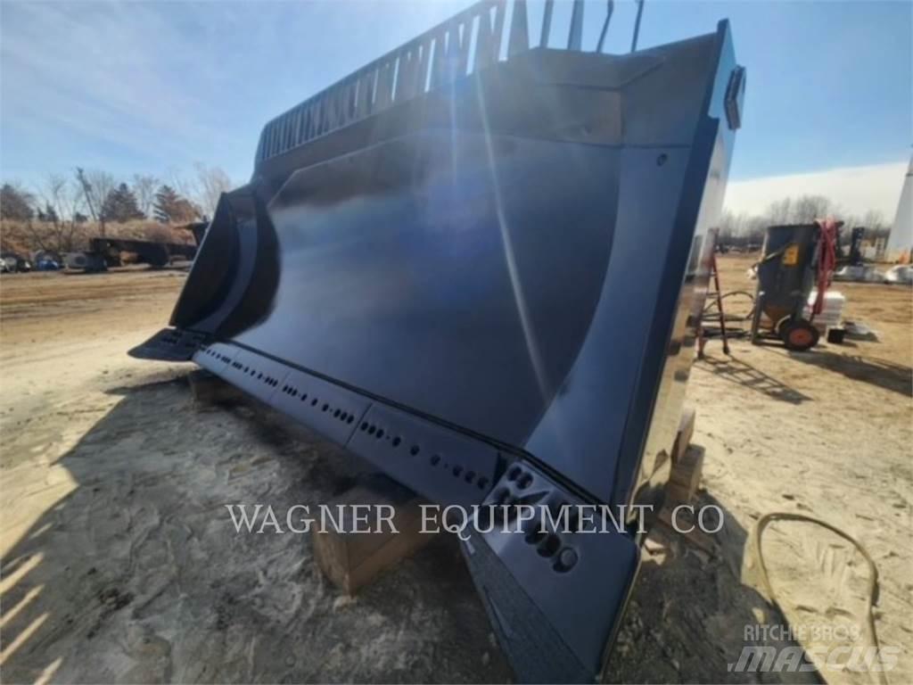 CAT D11T Dozers - Tratores rastos