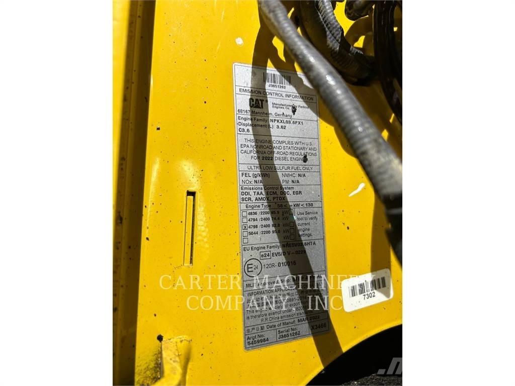CAT D2-12LGPAR Dozers - Tratores rastos