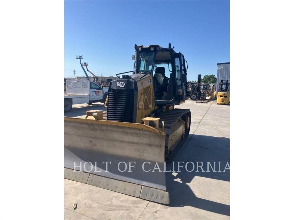 CAT D3 Dozers - Tratores rastos