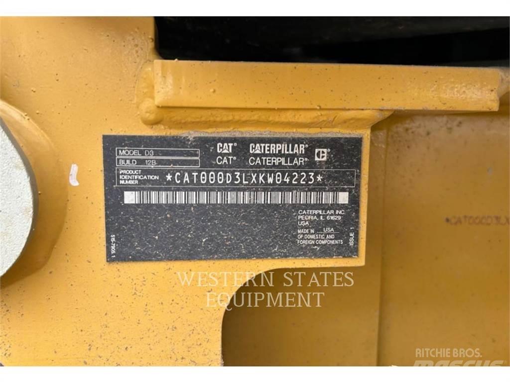 CAT D3 Dozers - Tratores rastos