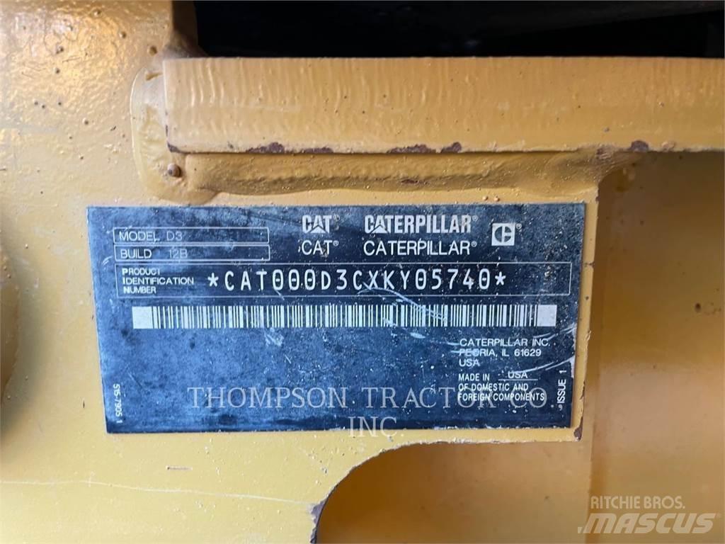CAT D3 Dozers - Tratores rastos