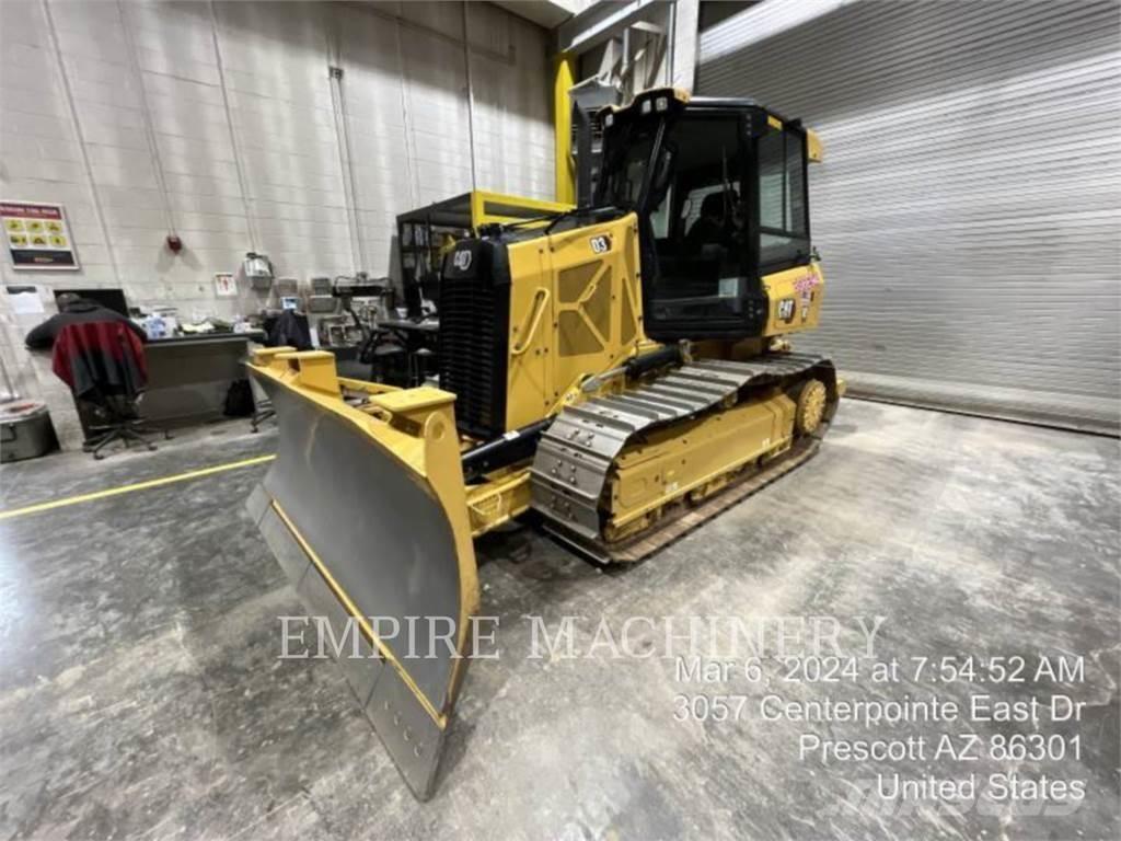 CAT D3-12 ARO Dozers - Tratores rastos
