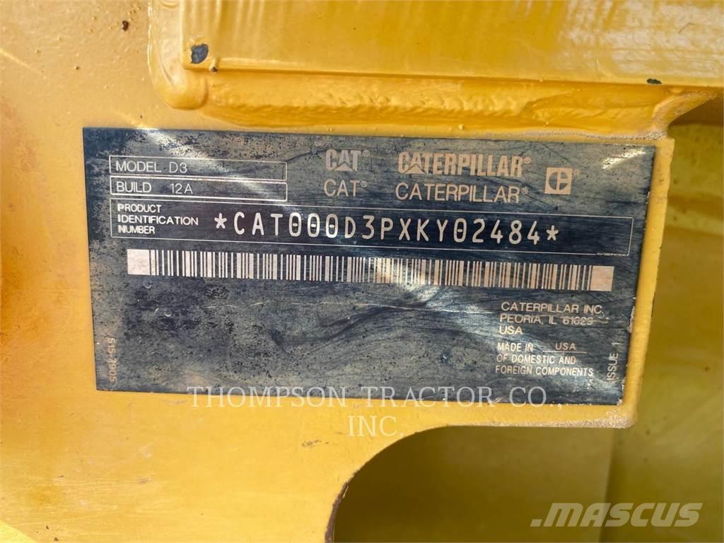 CAT D3 LGP Dozers - Tratores rastos