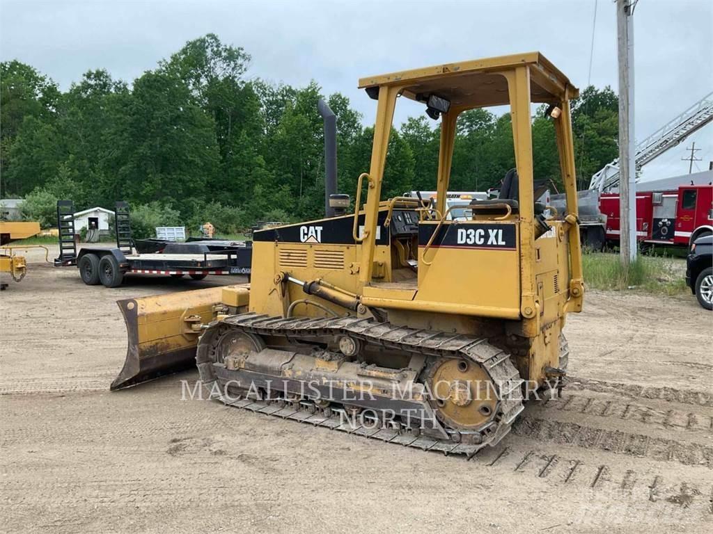 CAT D3CIII Dozers - Tratores rastos