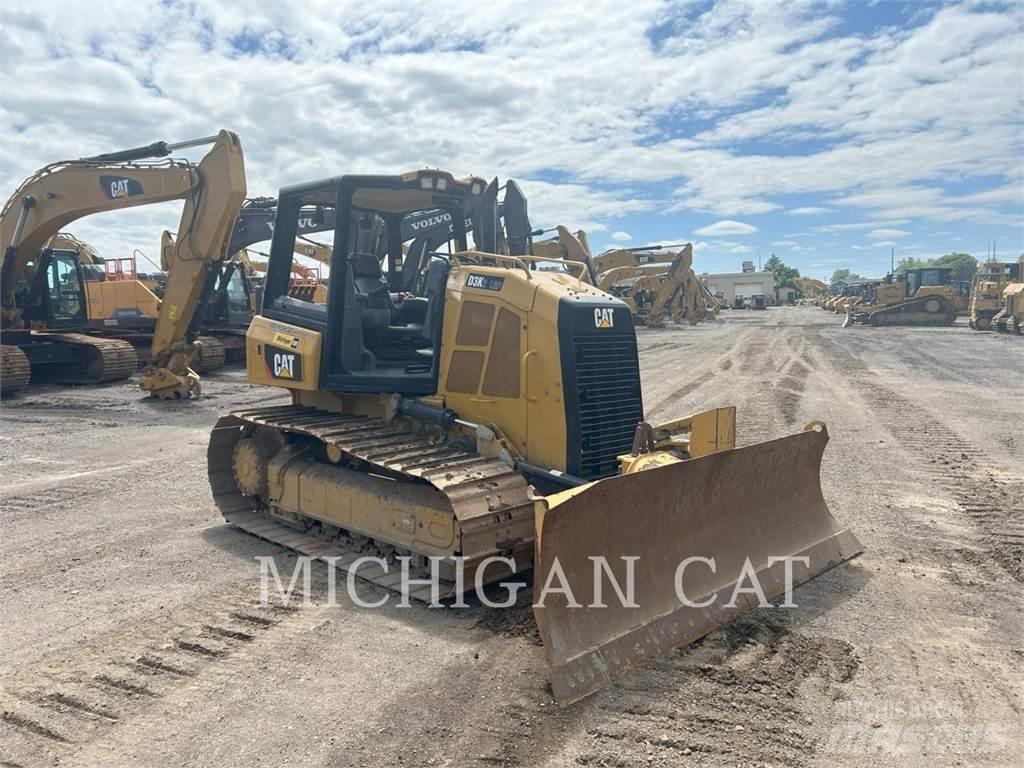 CAT D3K2L 4F Dozers - Tratores rastos