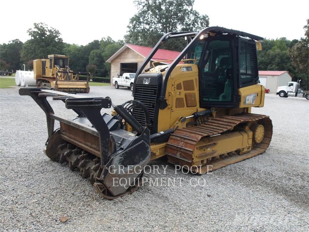 CAT D3K2LGP Dozers - Tratores rastos