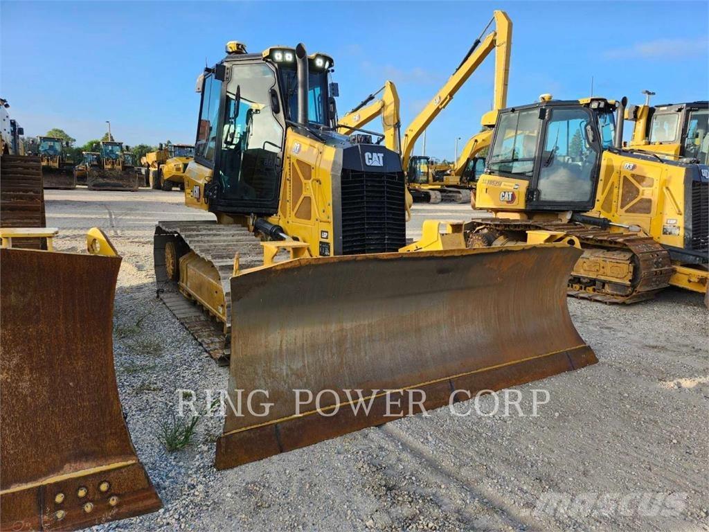CAT D3LGPEW Dozers - Tratores rastos