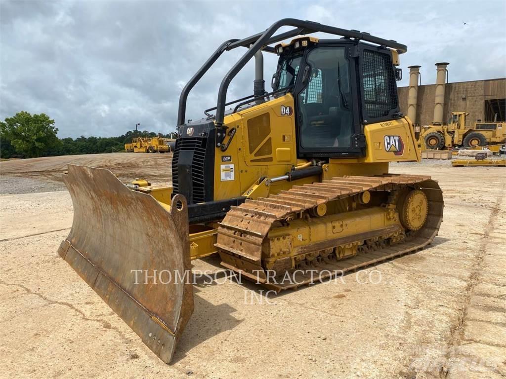 CAT D4 Dozers - Tratores rastos