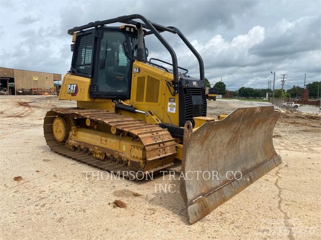 CAT D4 Dozers - Tratores rastos
