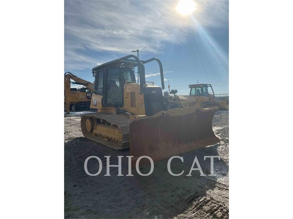 CAT D4-15 LGP Dozers - Tratores rastos