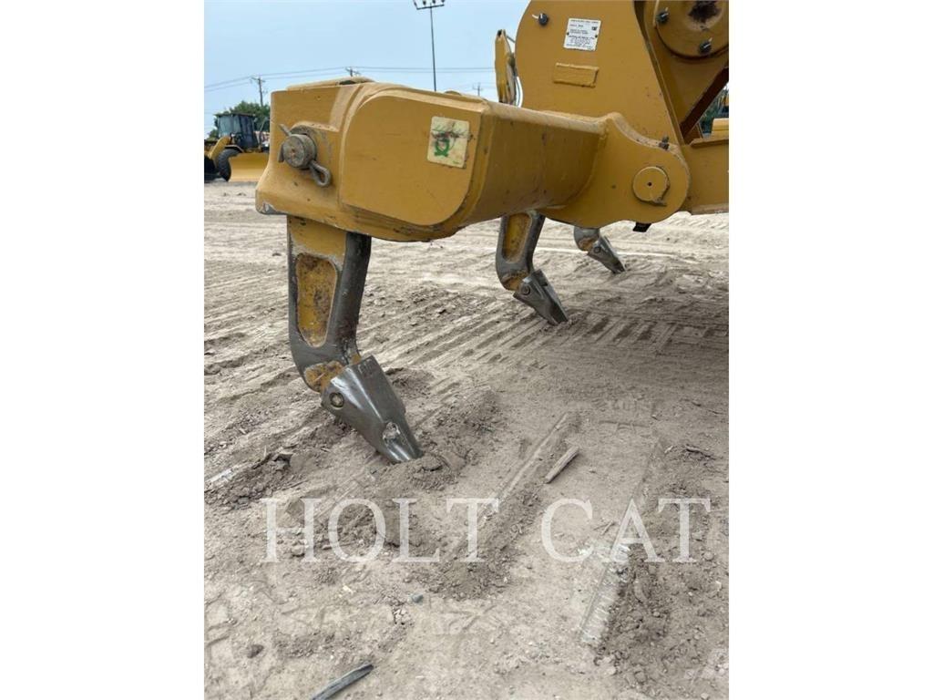 CAT D4 CAB3 Dozers - Tratores rastos