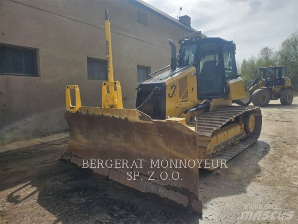 CAT D4 LGP Dozers - Tratores rastos