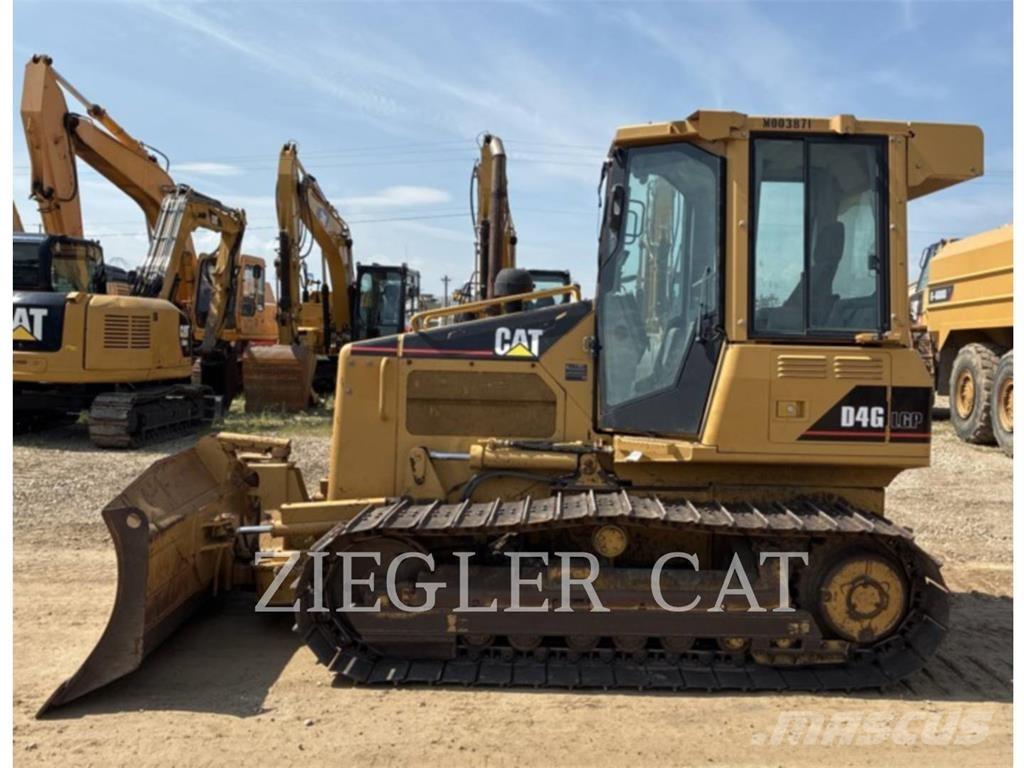 CAT D4GLGP Dozers - Tratores rastos