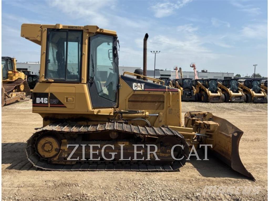 CAT D4GLGP Dozers - Tratores rastos