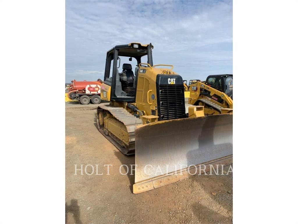 CAT D4K2 Dozers - Tratores rastos