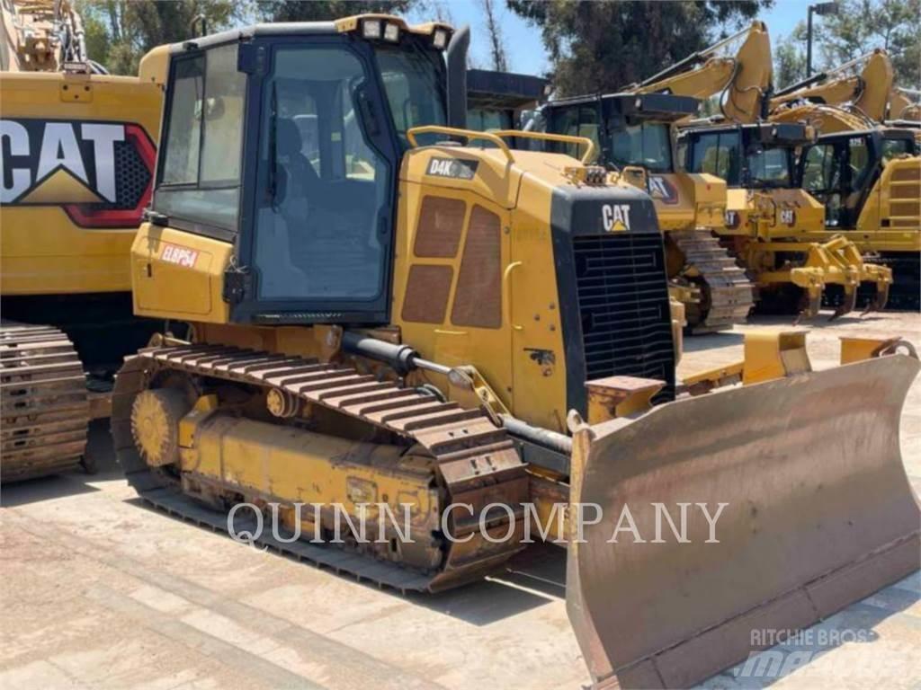 CAT D4K2 XL Dozers - Tratores rastos