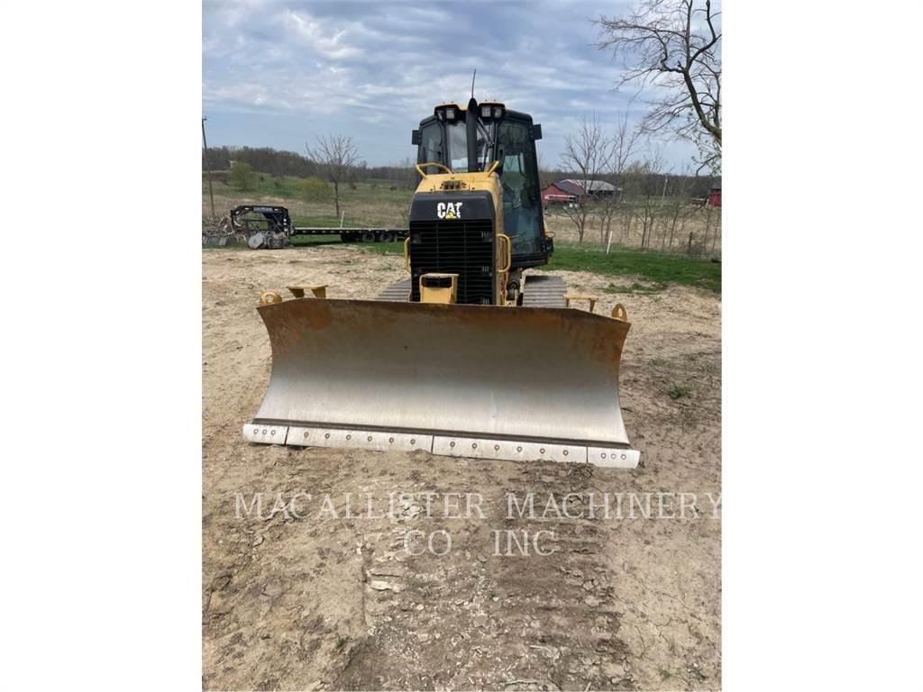 CAT D4K2 XL Dozers - Tratores rastos
