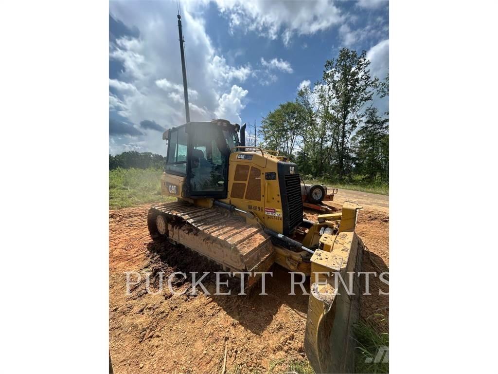 CAT D4K2LGP Dozers - Tratores rastos
