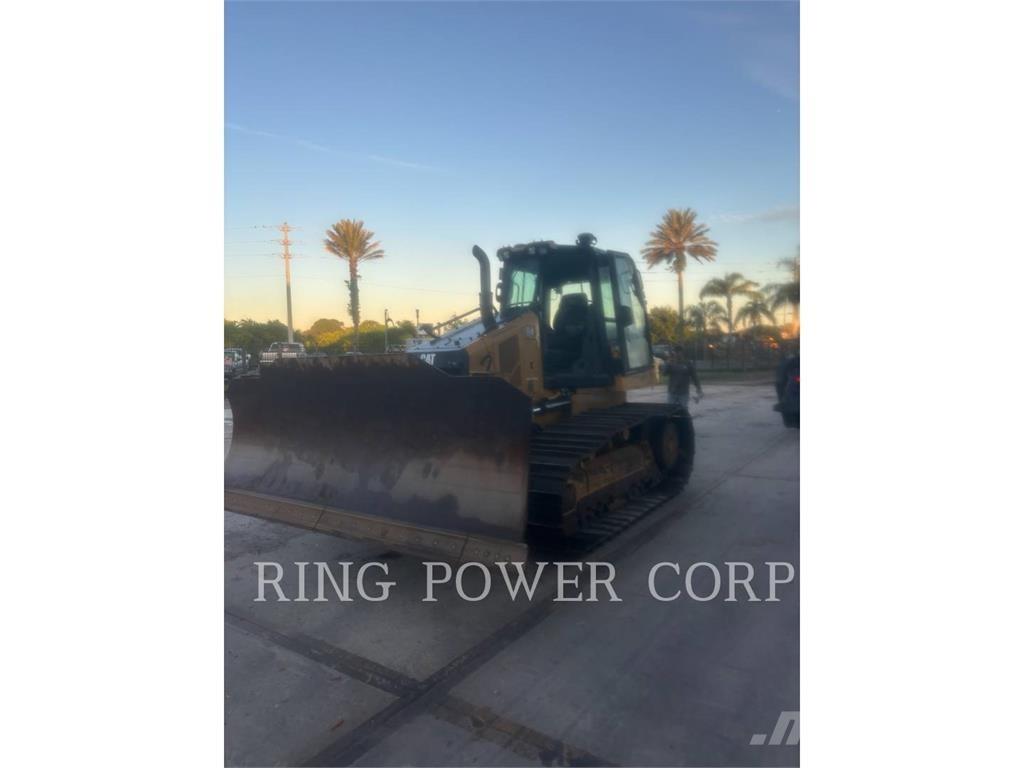 CAT D4VPEW Dozers - Tratores rastos