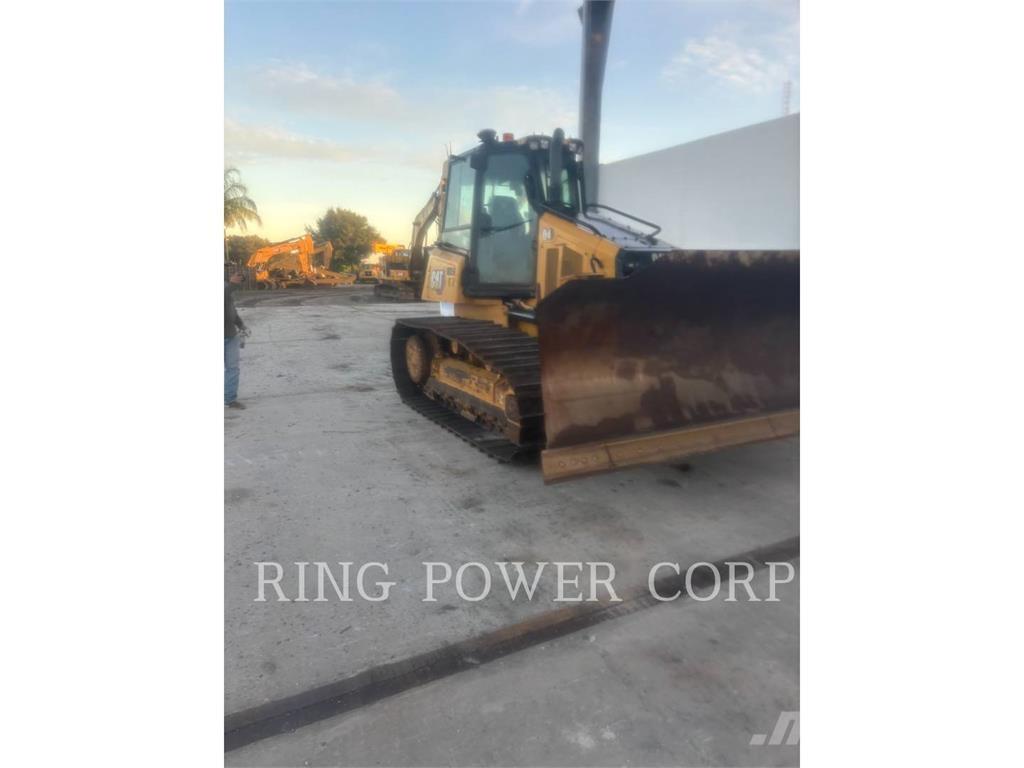 CAT D4VPEW Dozers - Tratores rastos