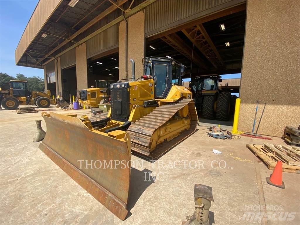 CAT D5 Dozers - Tratores rastos