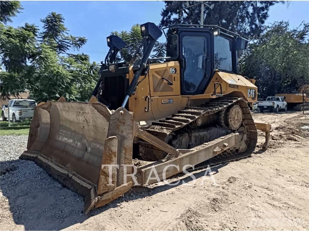 CAT D5 Dozers - Tratores rastos