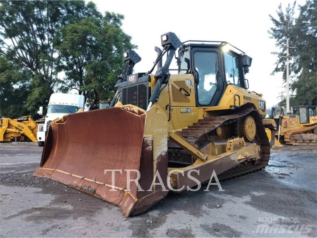 CAT D5 Dozers - Tratores rastos