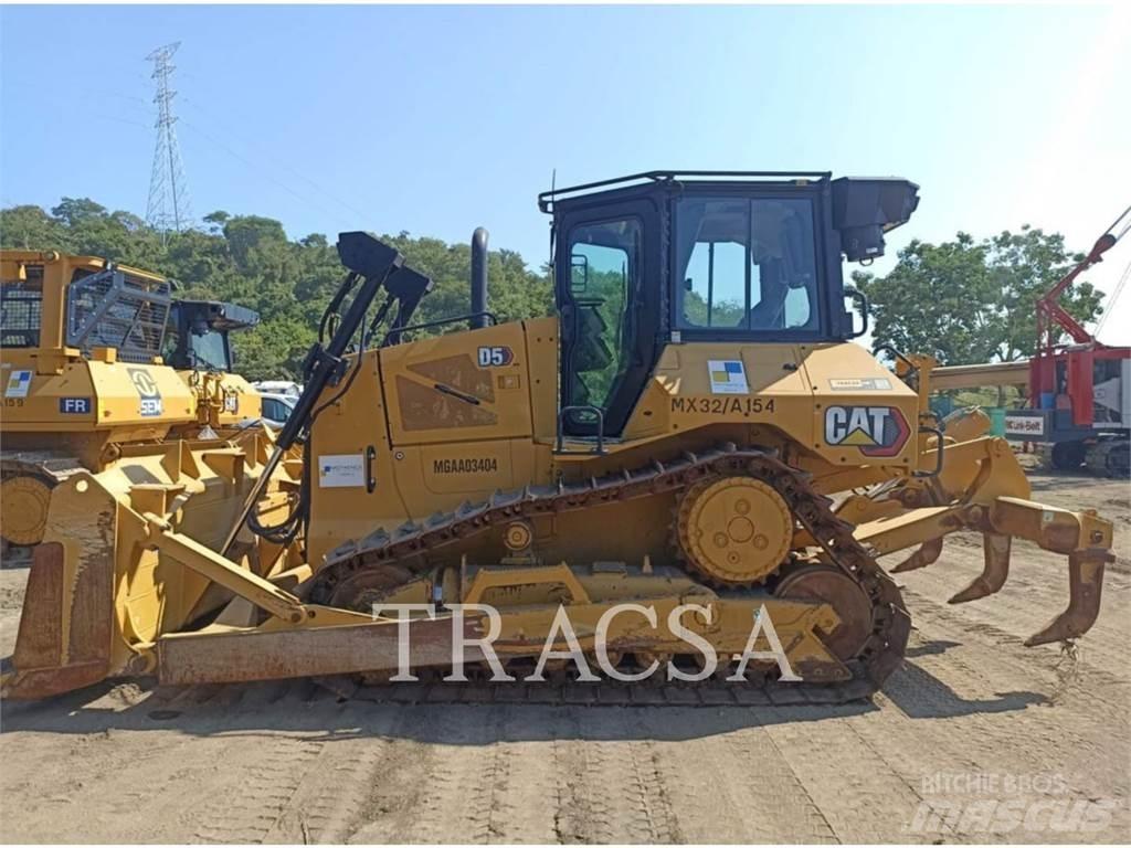 CAT D5 Dozers - Tratores rastos