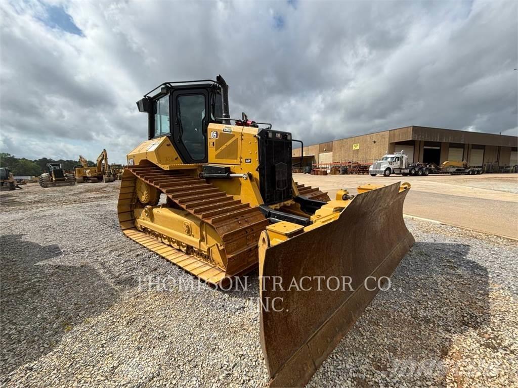 CAT D5 Dozers - Tratores rastos
